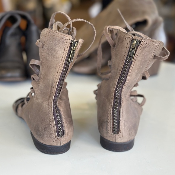 MIA Limited Edition Gladiator Sandals | 7.5 - Picture 4 of 5